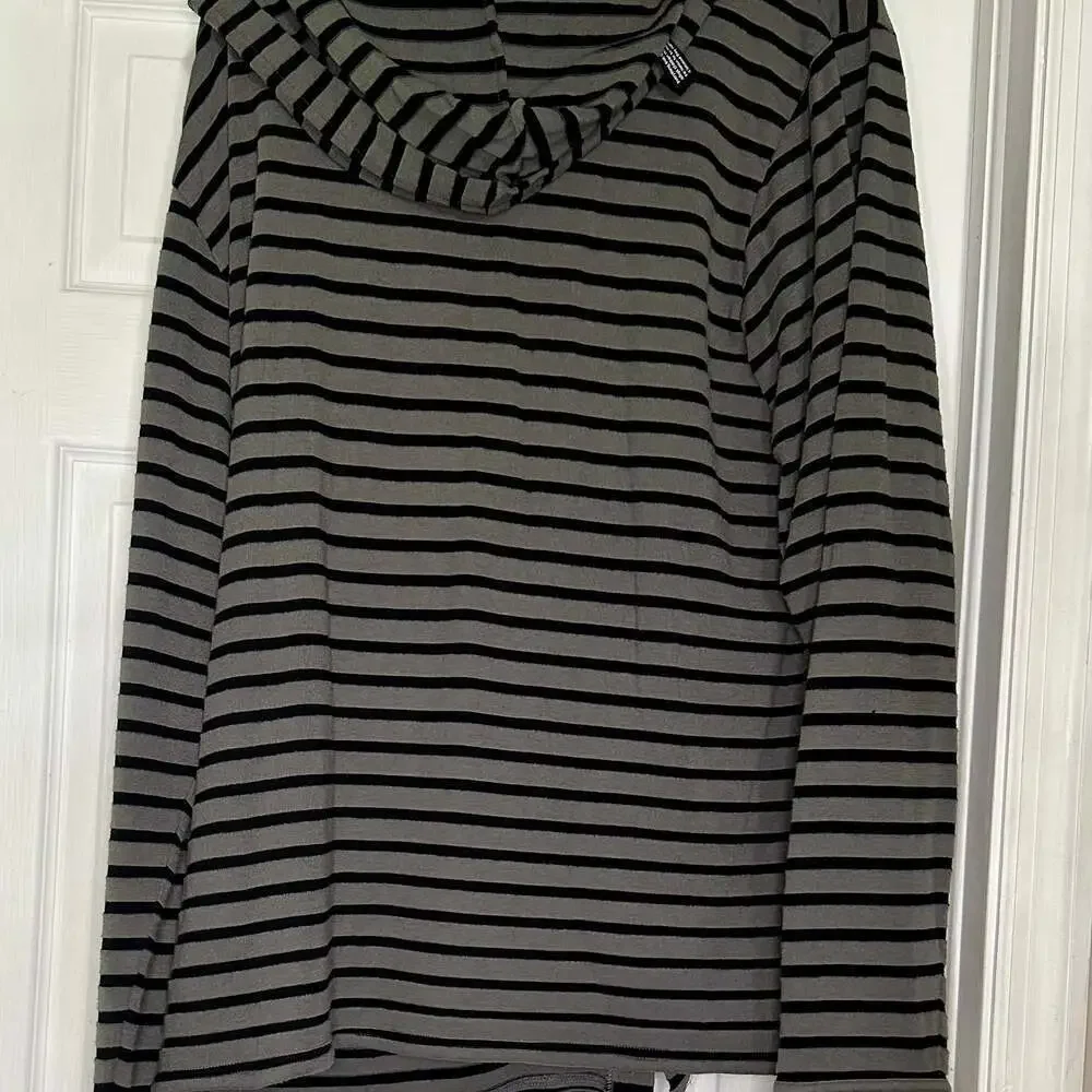 LRG Lifted Research Group Gray and Black Striped Button-Up Hooded Cardigan